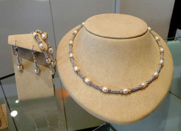Bali sterling necklace, earring and bracelet by Patty Tobin